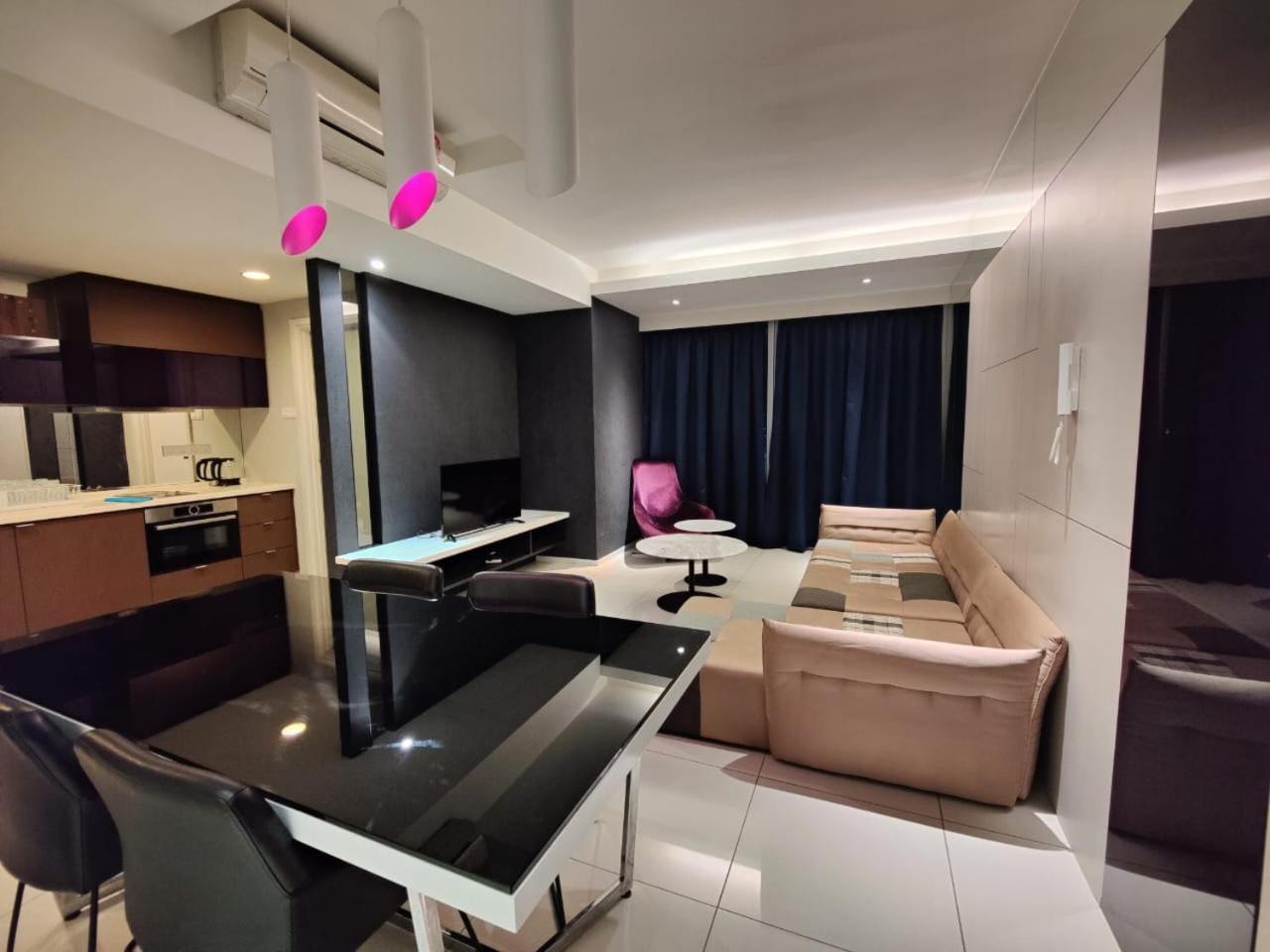 Mulberry Verve Suites Kl Mid Valley كوالالمبور المظهر الخارجي الصورة
