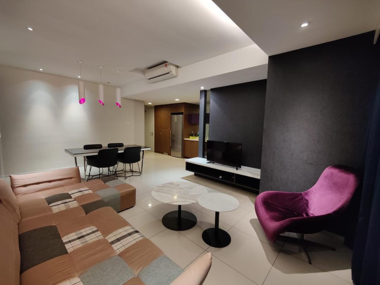Mulberry Verve Suites Kl Mid Valley كوالالمبور المظهر الخارجي الصورة